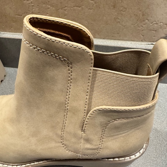 NEW DY Boots - Rango - Picture 4 of 5